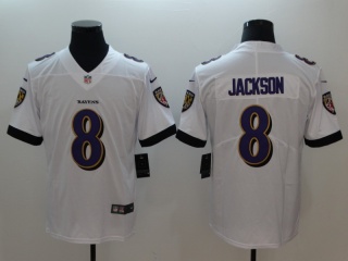 Baltimore Ravens #8 Lamar Jackson Mens Vapor Untouchable Limited Jersey White