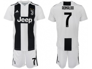 2018-19 Juventus #7 RONALDO Home Soccer Jersey