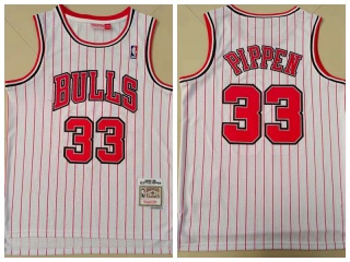 Chicago Bulls #33 Scottie Pippen Pinstripes 1995-96 Throwback Jersey White