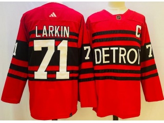 Adidas Detroit Red Wings #71 Dylan Larkin 2023 Reverse Jersey Red